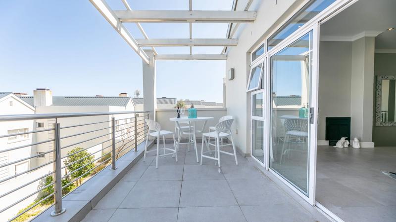 2 Bedroom Property for Sale in Big Bay Western Cape